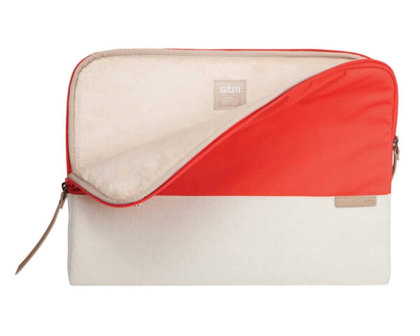 STM GRACE Laptop Sleeve - Image 4