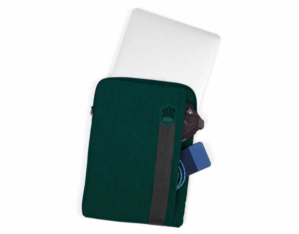 STM RIDGE Laptop Sleeve - Image 5