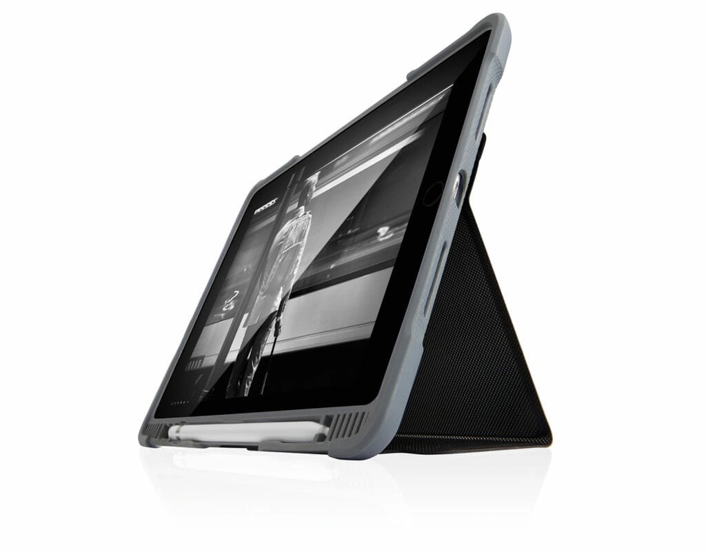 STM DUX PLUS DUO iPad 6th gen 9.7